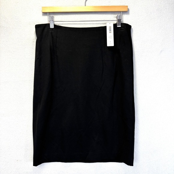 NWT Chico's 1 Ponte Pencil Skirt Womens 8 Black Knit Stretch Zip Back Office - Picture 1 of 12